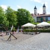 Ansicht Spielplatz Bistro- & Platanenbiergarten Eingang